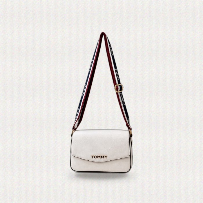 BOLSA TOMMY BRANCA PEQUENA