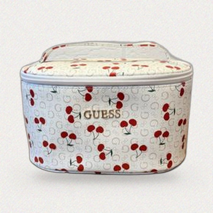 GUESS GEREJA