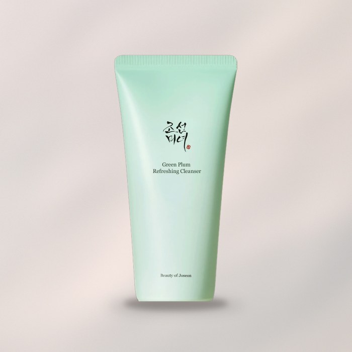 Green Plum Refreshing Cleanser 100ml