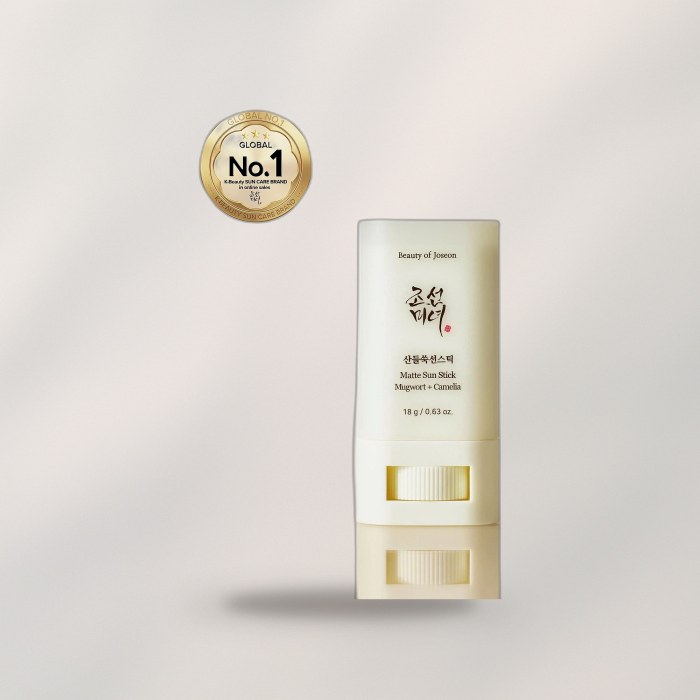 Matte Sun Stick Mugwort + Camelia SPF 50+ 18g